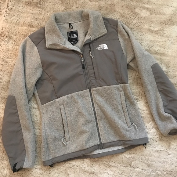 The North Face Jackets & Blazers - The North Face womens denali gray jacket